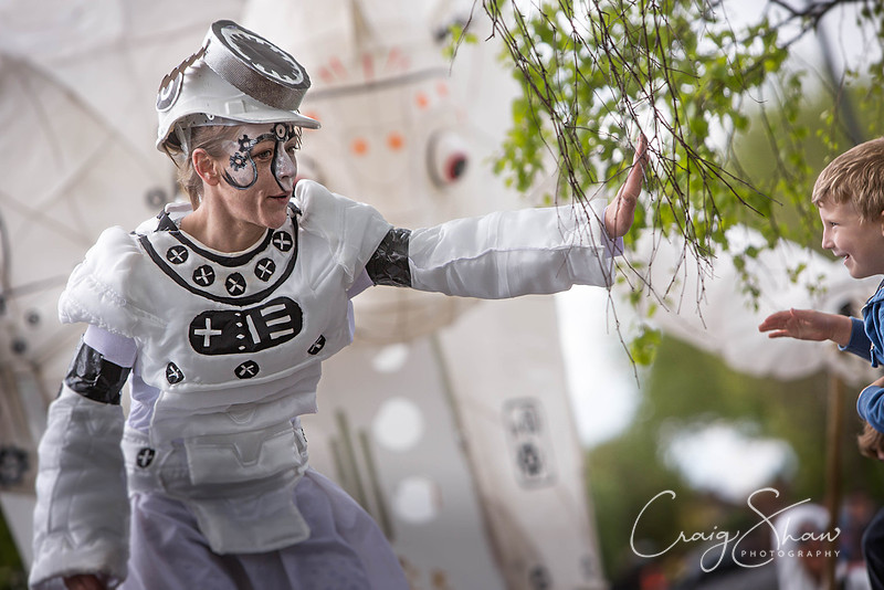 Incredible Orchard Parade,Workshops