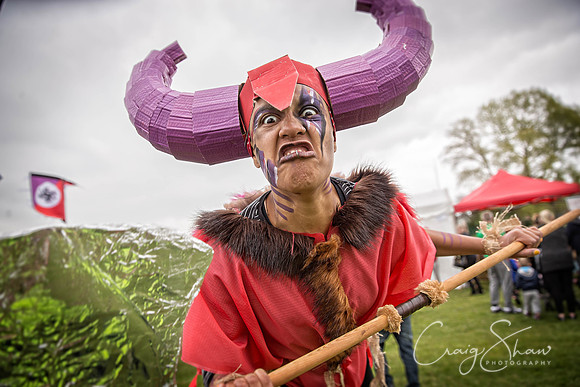 The Extraordinary Orchard Park Parade, Hull