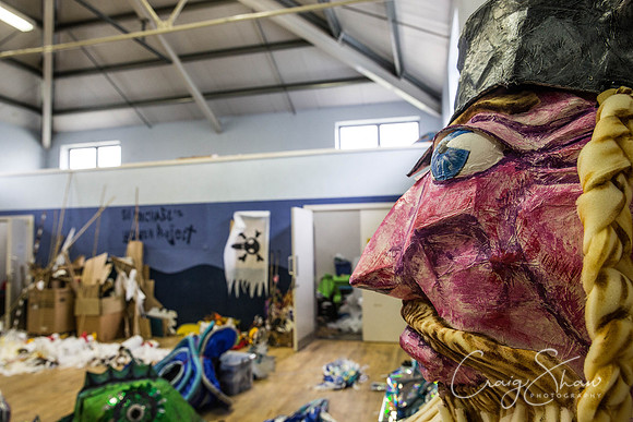 The Extraordinary Orchard Park Parade, Hull
