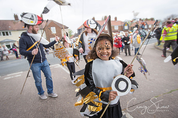 The Extraordinary Orchard Park Parade, Hull