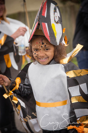 The Extraordinary Orchard Park Parade, Hull