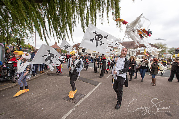 The Extraordinary Orchard Park Parade, Hull