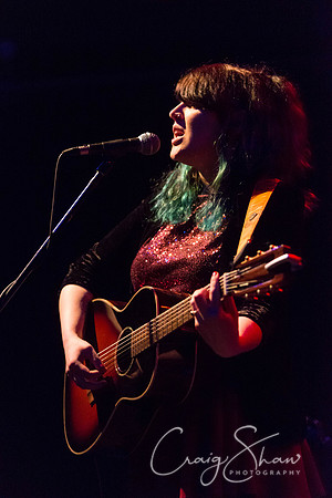 141_LucyWard+support_tradesclub_Dec2013_bluplanetphoto