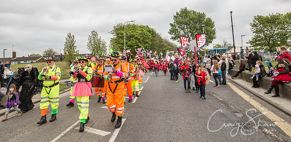 The Extraordinary Orchard Park Parade, Hull