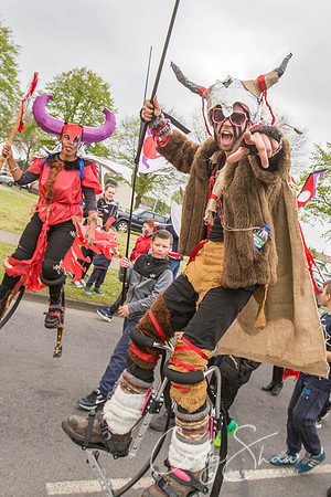 The Extraordinary Orchard Park Parade, Hull