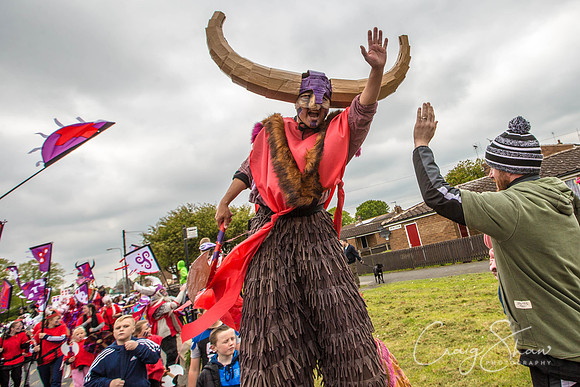 The Extraordinary Orchard Park Parade, Hull