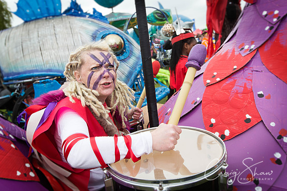 The Extraordinary Orchard Park Parade, Hull