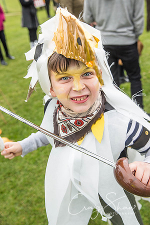 The Extraordinary Orchard Park Parade, Hull