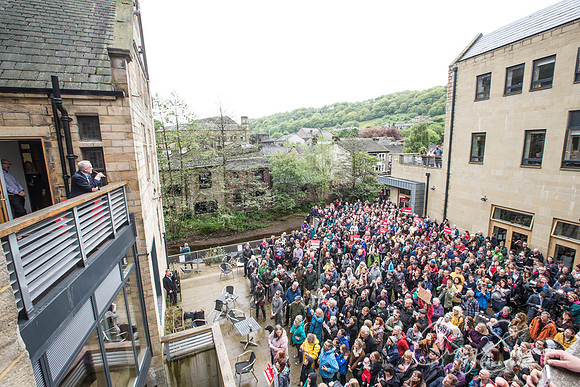 447__JeremyCorbyn_Hebdenbridge_craigshaw