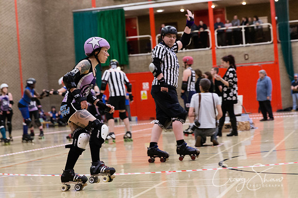 481_BruisingBanditasVsWakeyOct2013_bluplanetphoto