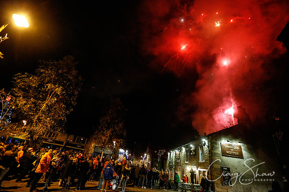 1204_HebdenBridgeXmaslights2016_HRTC_craigshaw