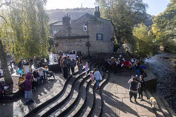 1631_HebdenPumpkinTrail2024_Cshaw-