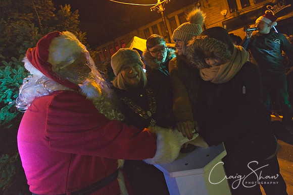 6959_HebdenXmasLights2017_craigshawphoto