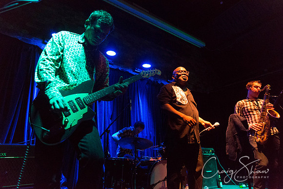 1386_barrencewhitfieldandthesavages_Nov2014_craigshaw