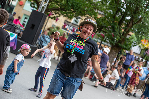 1363_Saturday_HappyValleyPride2018_craigshawphoto