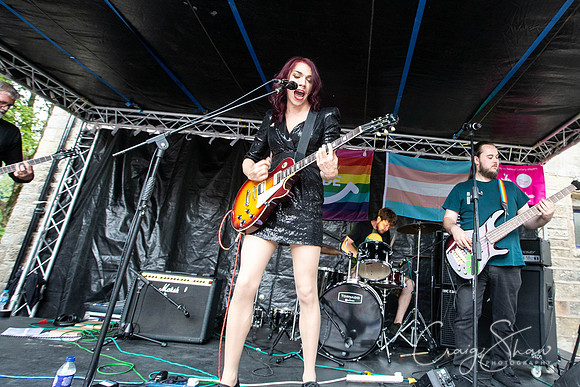 1619_Saturday_HappyValleyPride2018_craigshawphoto