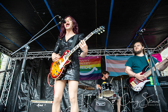 1831_Saturday_HappyValleyPride2018_craigshawphoto