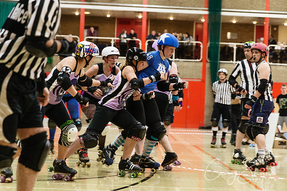446_BruisingBanditasVsWakeyOct2013_bluplanetphoto