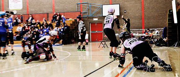 579_BruisingBanditasVsWakeyOct2013_bluplanetphoto