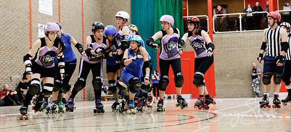 534_BruisingBanditasVsWakeyOct2013_bluplanetphoto