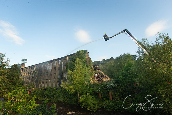 127_WalkleyClogsMillFire_2019_craigshaw