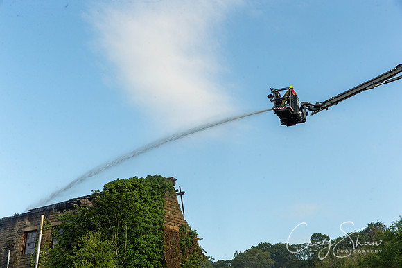136_WalkleyClogsMillFire_2019_craigshaw