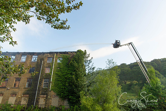 143_WalkleyClogsMillFire_2019_craigshaw