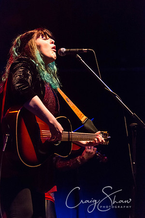 232_LucyWard+support_tradesclub_Dec2013_bluplanetphoto