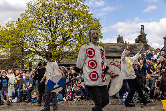 1589_PaceEggPlays_15April_cshaw