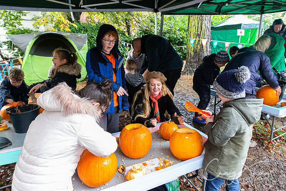 219_HBPumpkinFestival2019_craigshaw
