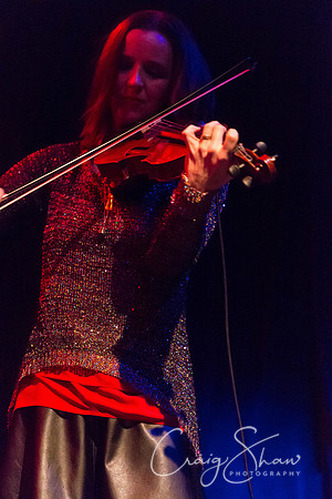 248_LucyWard+support_tradesclub_Dec2013_bluplanetphoto