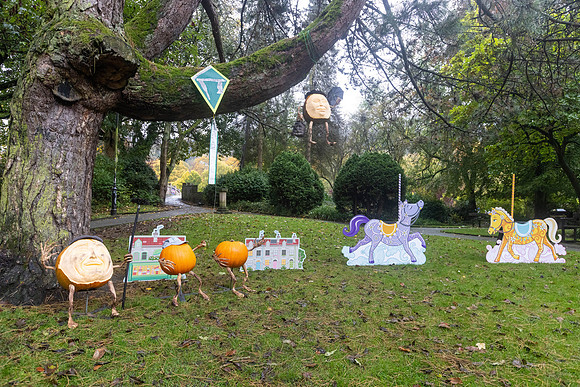14_HebdenPumpkinTrail2024_Cshaw-