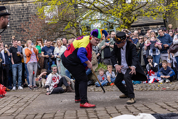 1230_PaceEggPlays_15April_cshaw