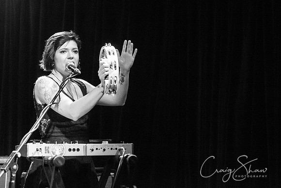 789_SeptemberGirls_Deadwall_Tradesclub_bluplanetphoto