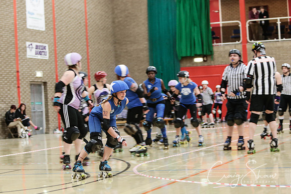 838_BruisingBanditasVsWakeyOct2013_bluplanetphoto