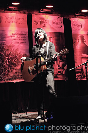 1291_sunday_tradesfolkroots2013_bluplanetphoto-Edit