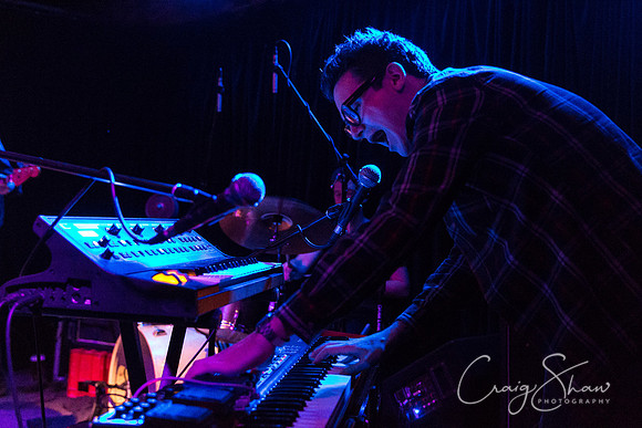 102_Hookworms&Deadwall_TradesClub2013_bluplanetphoto