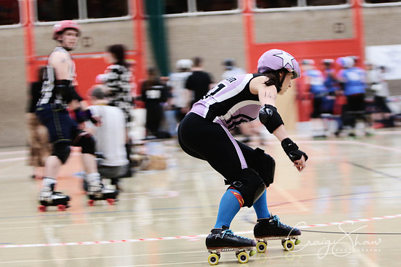 854_BruisingBanditasVsWakeyOct2013_bluplanetphoto