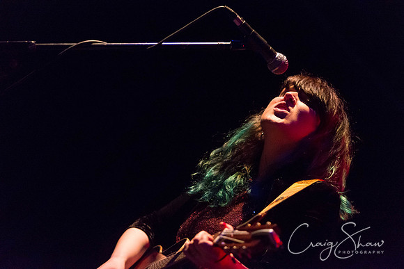 148_LucyWard+support_tradesclub_Dec2013_bluplanetphoto