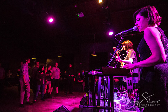 436_SeptemberGirls_Deadwall_Tradesclub_bluplanetphoto