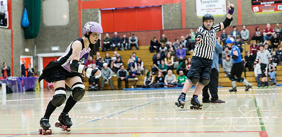 788_BruisingBanditasVsWakeyOct2013_bluplanetphoto