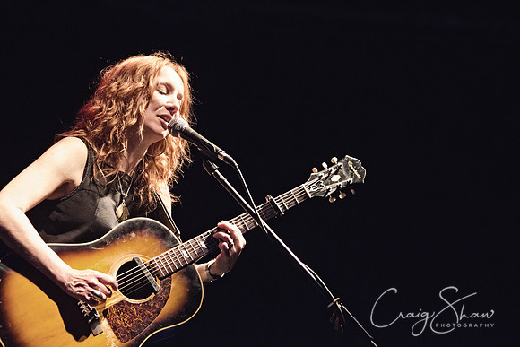 242_patsymatheson_boolong_April2014_bluplanetphoto
