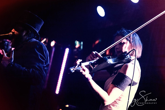 1067_MarchVioletswithsupport_TradesClub_bluplanetphoto