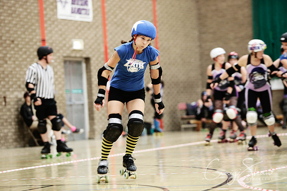 893_BruisingBanditasVsWakeyOct2013_bluplanetphoto