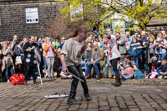 1095_PaceEggPlays_15April_cshaw