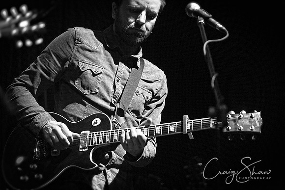 152_PaperAeroplanes_JoeTilston_tradesNov13_bluplanetphoto-Edit