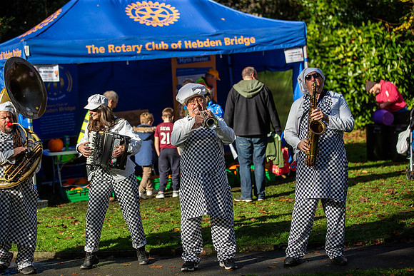 1406_HebdenPumpkinTrail2024_Cshaw-