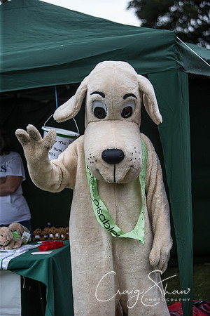 106_BarkintheParkHuddersfield_2014_bluplanetphoto