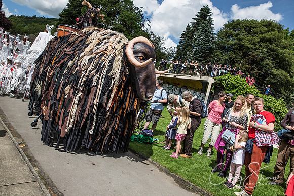 1337_HandmadeParade2014_craigshaw