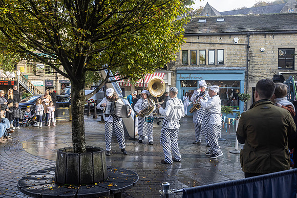 1161_HebdenPumpkinTrail2024_Cshaw-